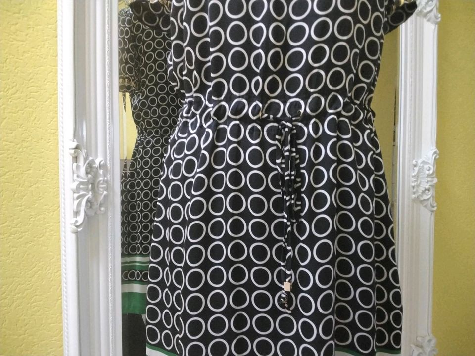 Designer Kleid von Michael Kors, Mantel von BIBA in Nennhausen
