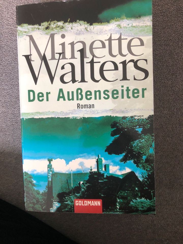 Der Außenseiter/Roman von Minette Walters in Moers