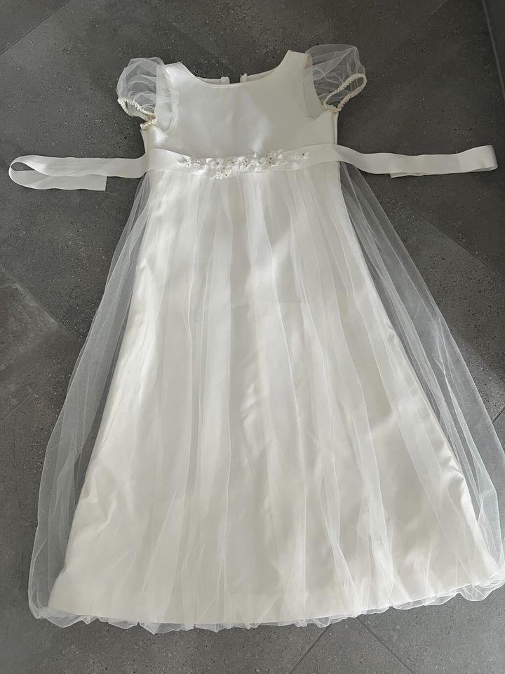 Hochzeit Blumenkinder Kleider mit Bolero in Rommerskirchen