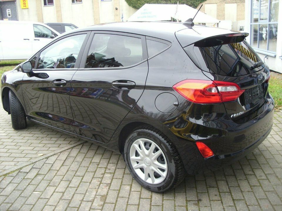 Ford Fiesta Cool&Connect *WINTER-PKT*LED-SW*PDC in Rudolstadt