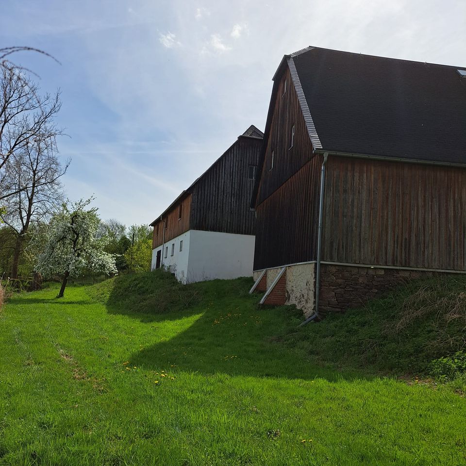 Landgut zu verkaufen, circa 15ha, Land Kultur-u. Einzeldenkmal in Niederwiesa