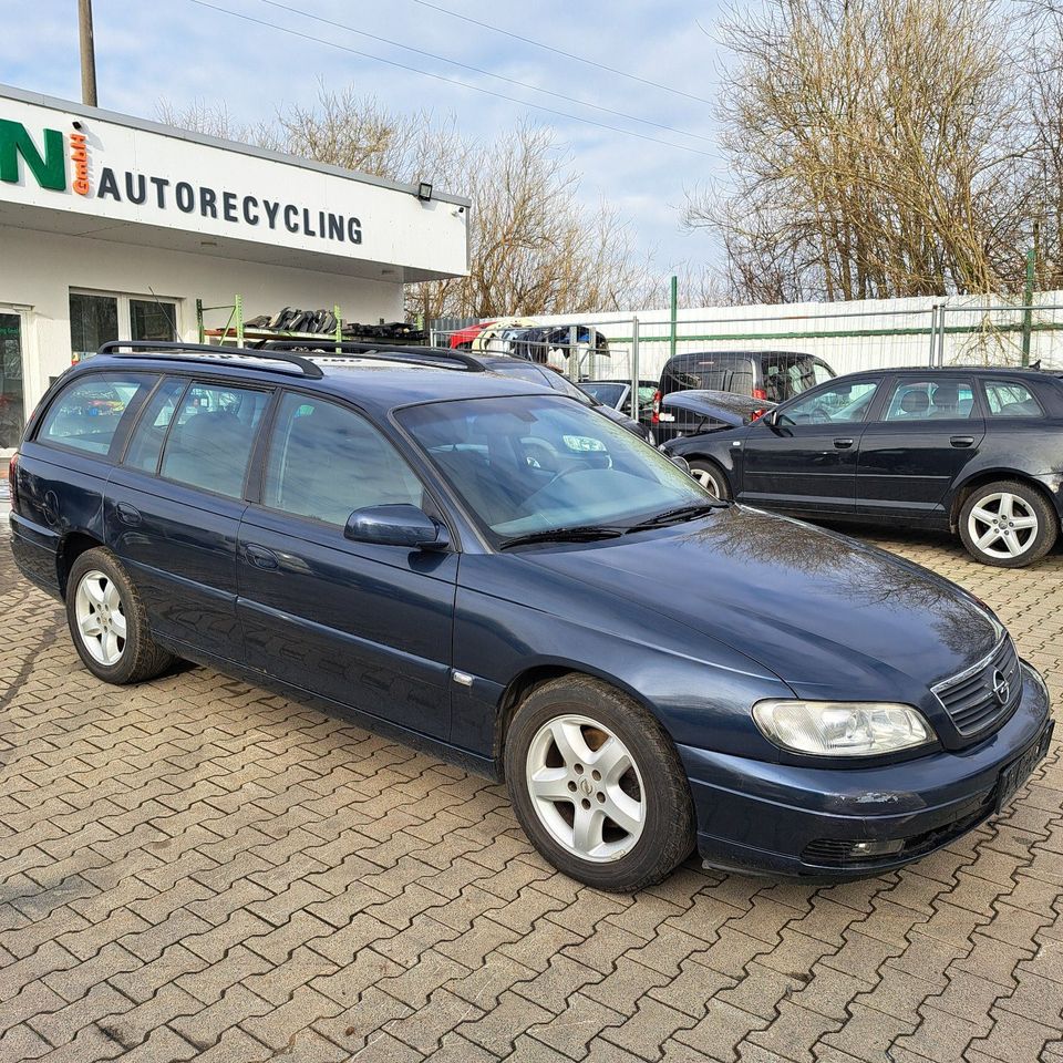 Opel Omega B 2,2 Z22XE G-M79 Lack-36U Schlachtfest  Nr:(4271) in Rennerod