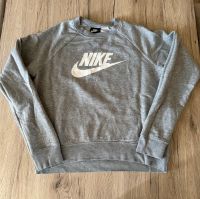 Nike Pullover Sweatshirt Grau M Wuppertal - Ronsdorf Vorschau