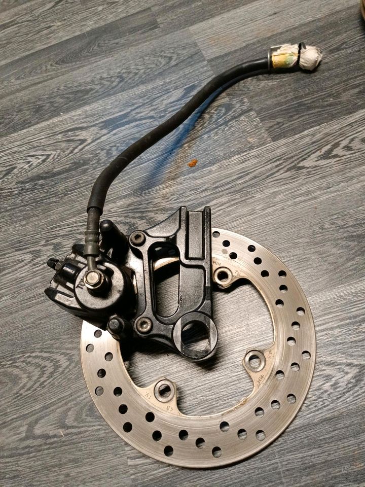 Kawasaki Bremssattel Scheibe Tokico hinten in Uetersen