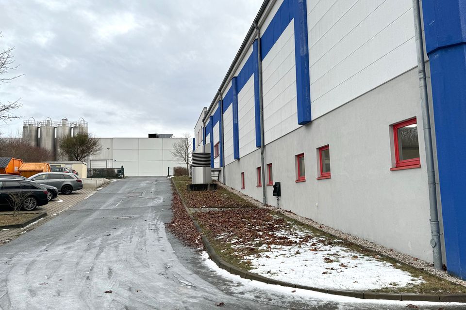 215 m² TOP-Lagerflächen für Labor, Produktion, Handwerk incl. Stellfächen in Gera nahe A4 zur Miete in Gera