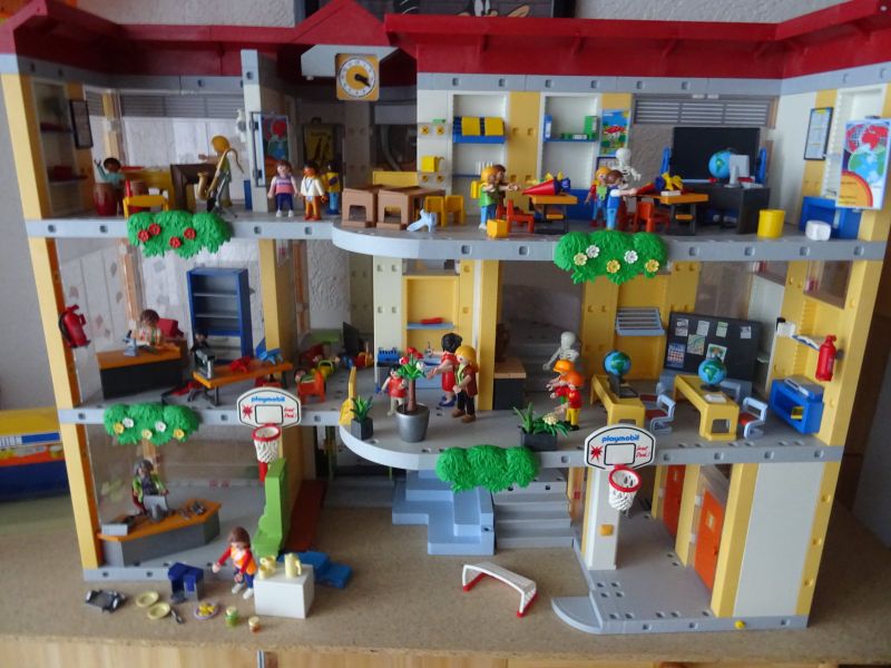 Playmobil Schule 4324 mit Zusatzetage 7464 und viel Zubehör in  Nordrhein-Westfalen - Meinerzhagen | Playmobil günstig kaufen, gebraucht  oder neu | eBay Kleinanzeigen ist jetzt Kleinanzeigen