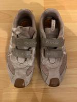 Sneaker Geox mit Klettverschluss 37 München - Bogenhausen Vorschau