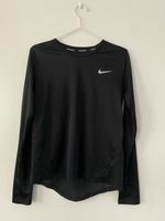 Nike Trainingsshirt langarm Baden-Württemberg - Filderstadt Vorschau