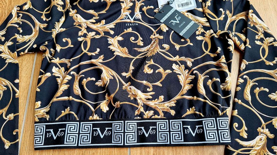 NEU - Versace 19V69 Italia Langarmshirt in Kirchseeon