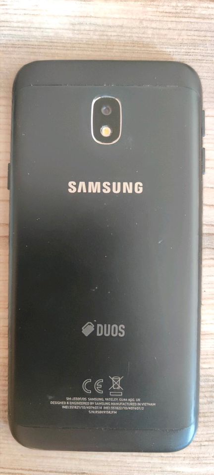 Samsung Galaxy J3 J330F DS Duos  2017 16GB 4G LTE in Petershagen
