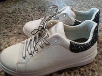 Damen Sneaker Sportschuh Gr.40 Sachsen - Kirchberg Vorschau