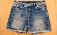 Campus Bermuda Shorts Jeansshorts Kurze Hose Blau, Gr. 26 (XS/S), Leuna - Günthersdorf Vorschau