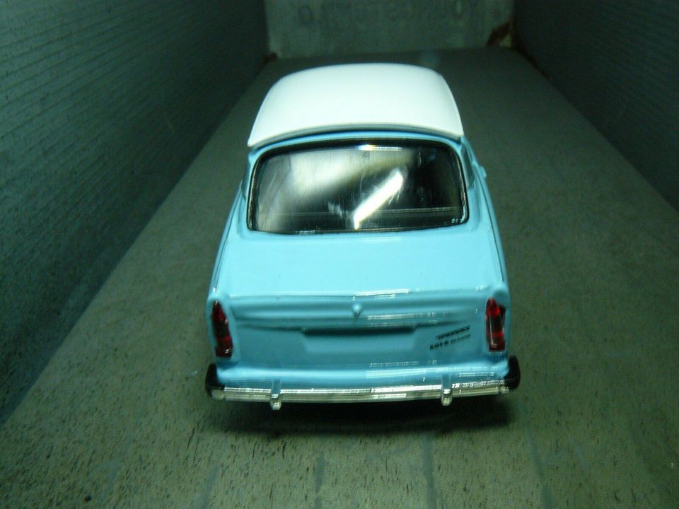 Trabant 601 Blau Weiß  aus Sammlung** in Kirchlengern