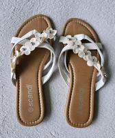 Damen Flip-Flops Gr. 38 scandi Blüten weiß Sachsen - Löbau Vorschau