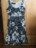 Feraud Kleid Baumwolle Gr. 36 - 38 schwarz creme Hessen - Friedrichsdorf Vorschau