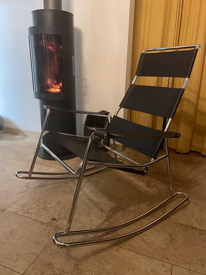 Schaukelstuhl Rocking Chair Stahlrohr Breuer Thonet Design in Hofkirchen