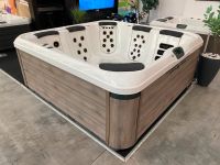 Whirlpool Villeroy und Boch A8D Fitness Edition Stuttgart - Stammheim Vorschau