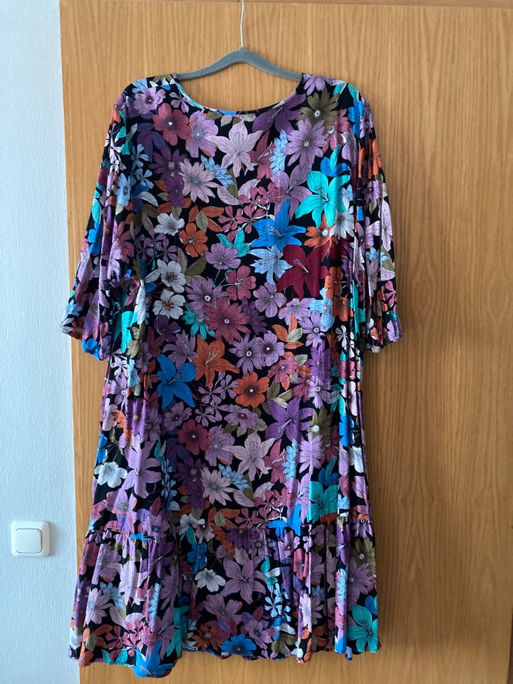 MIAMODA, HAPPY SIZE, Kleid, Midikleid, Blumen, 54, 3/4 Ärmel in Marktheidenfeld