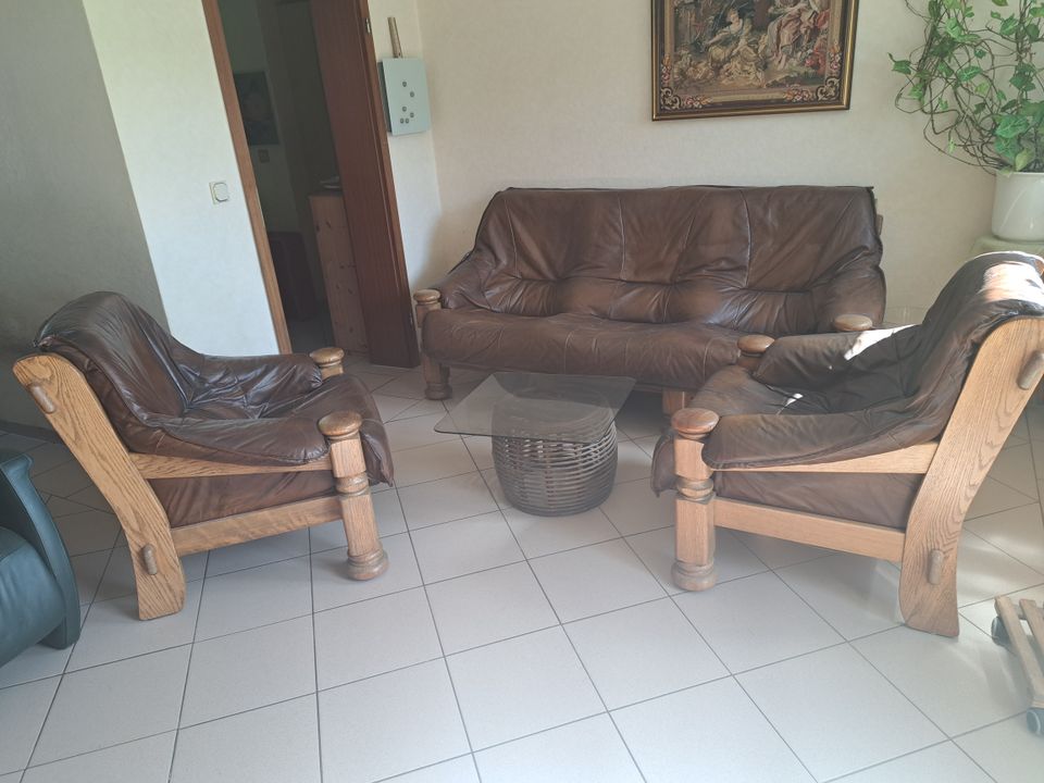hochwertige Büffel-Leder-Couch mit 2 Sesseln in Edertal