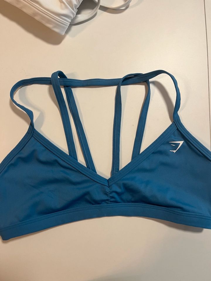 Gymshark Minimal Sports Bra schwarz blau weiß M in Saarbrücken