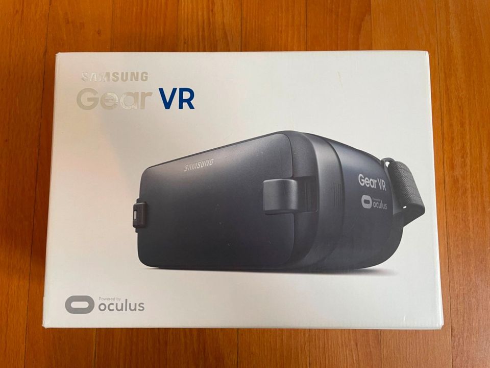 Samsung Gear VR in Korb