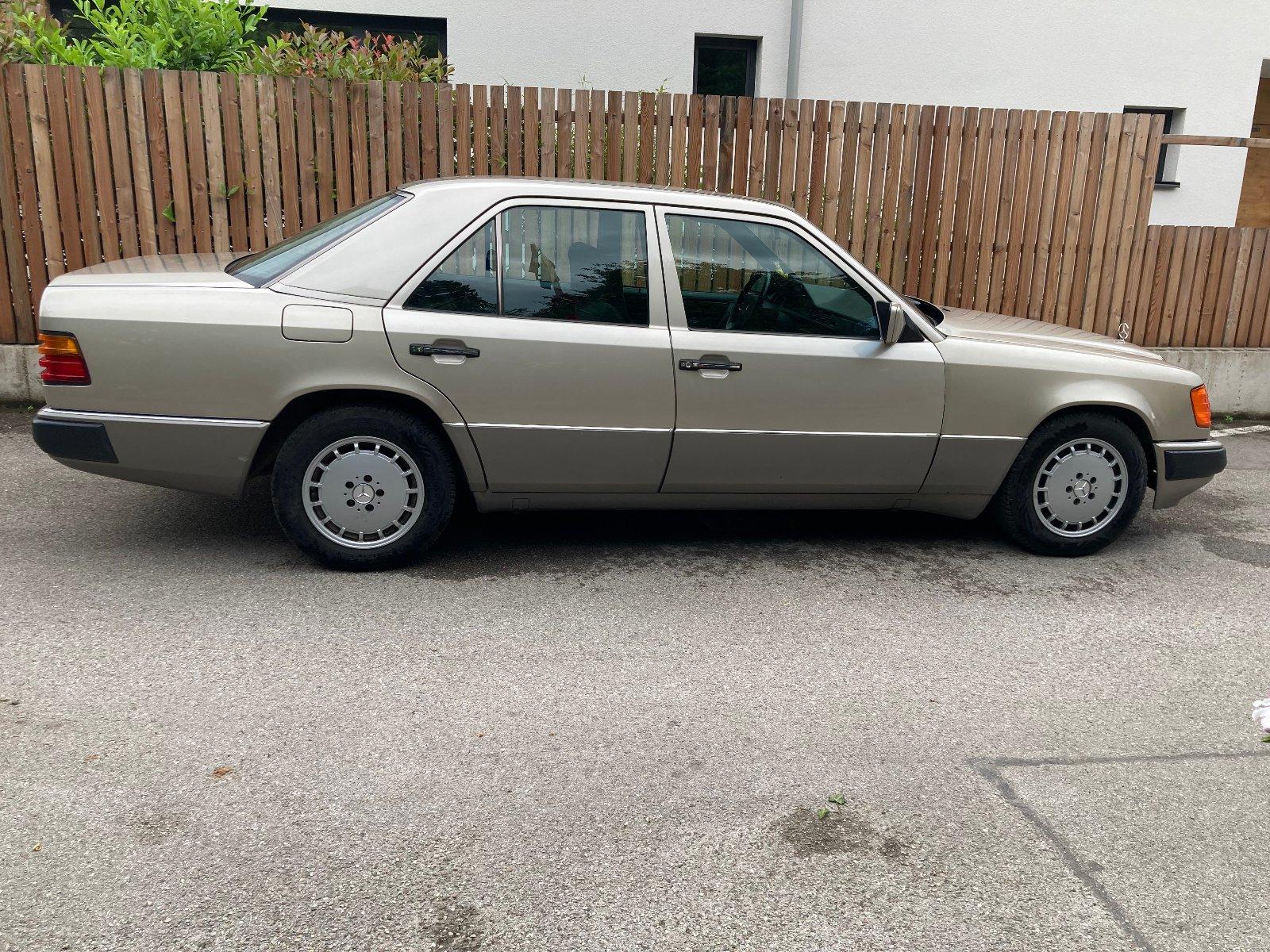 Abbildung des Autos W124 260E HU & H-Kennzei…