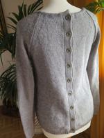 YAYA toller grauer Pullover Gr. S hinten geknöpft - TOP! Hessen - Reichelsheim (Odenwald) Vorschau