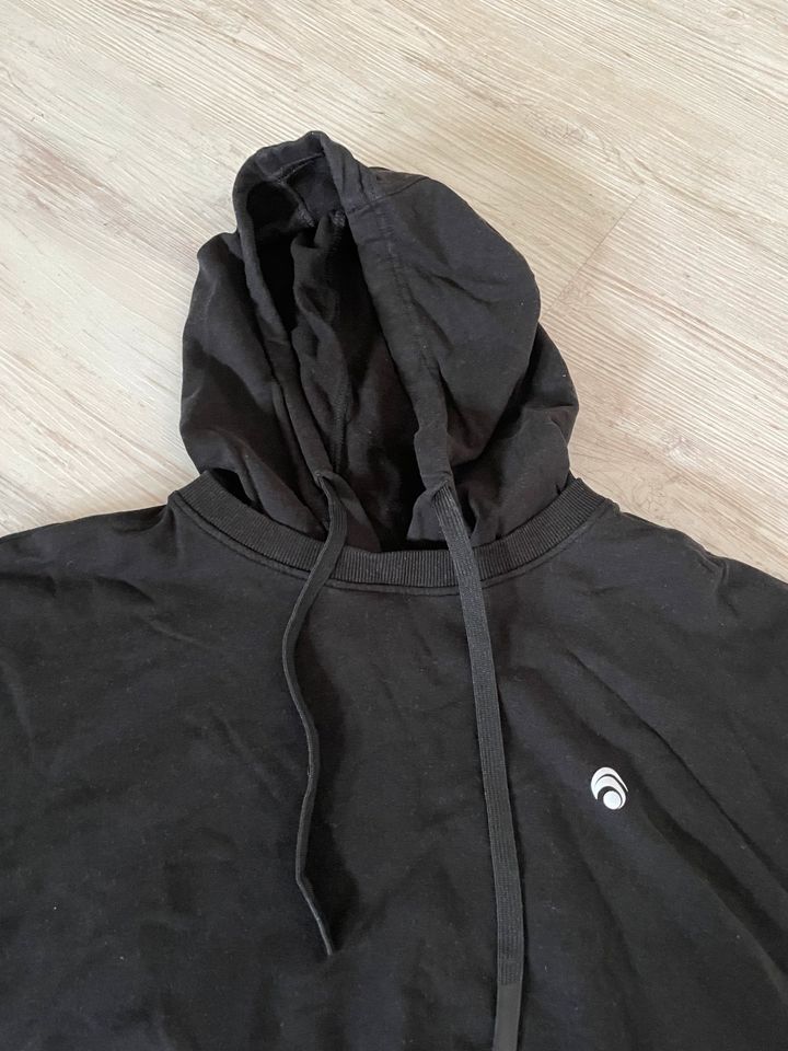 Kurzer Sport Hoodie von Oceans Apart in Straßberg