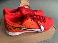 NEUE Nike Hallen Fußballschuhe Gr. 38,5 Nordrhein-Westfalen - Pulheim Vorschau