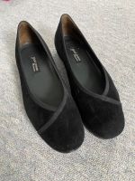 Paul Green Ballerina 41 Pumps schwarz Leder Niedersachsen - Leiferde Vorschau