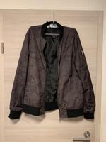 Bomberjacke mit Camo-Muster Smog Gr. S Thüringen - Suhl Vorschau