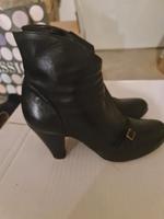 Diverse Damen Leder Stiefel G-Srar Stiefeletten Buffalo Gr. 38 Bergedorf - Hamburg Allermöhe  Vorschau