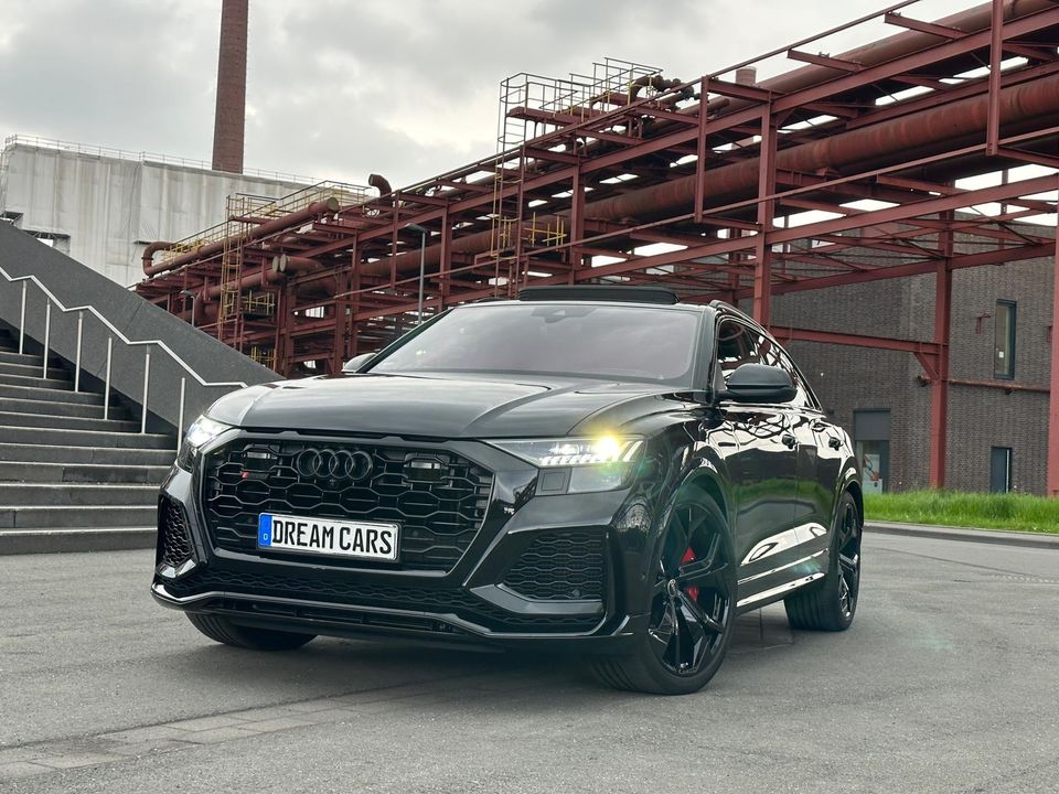 AUDI RSQ8 mieten vermieten Verleih Autovermietung in Essen