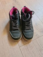 Walkx Kinderschuhe Halbschuhe grau pink Gr. 31 Nordrhein-Westfalen - Remscheid Vorschau