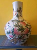 China porzellan Vase ' Pfirsich Vase 'chinesische Antiquität Bayern - Augsburg Vorschau