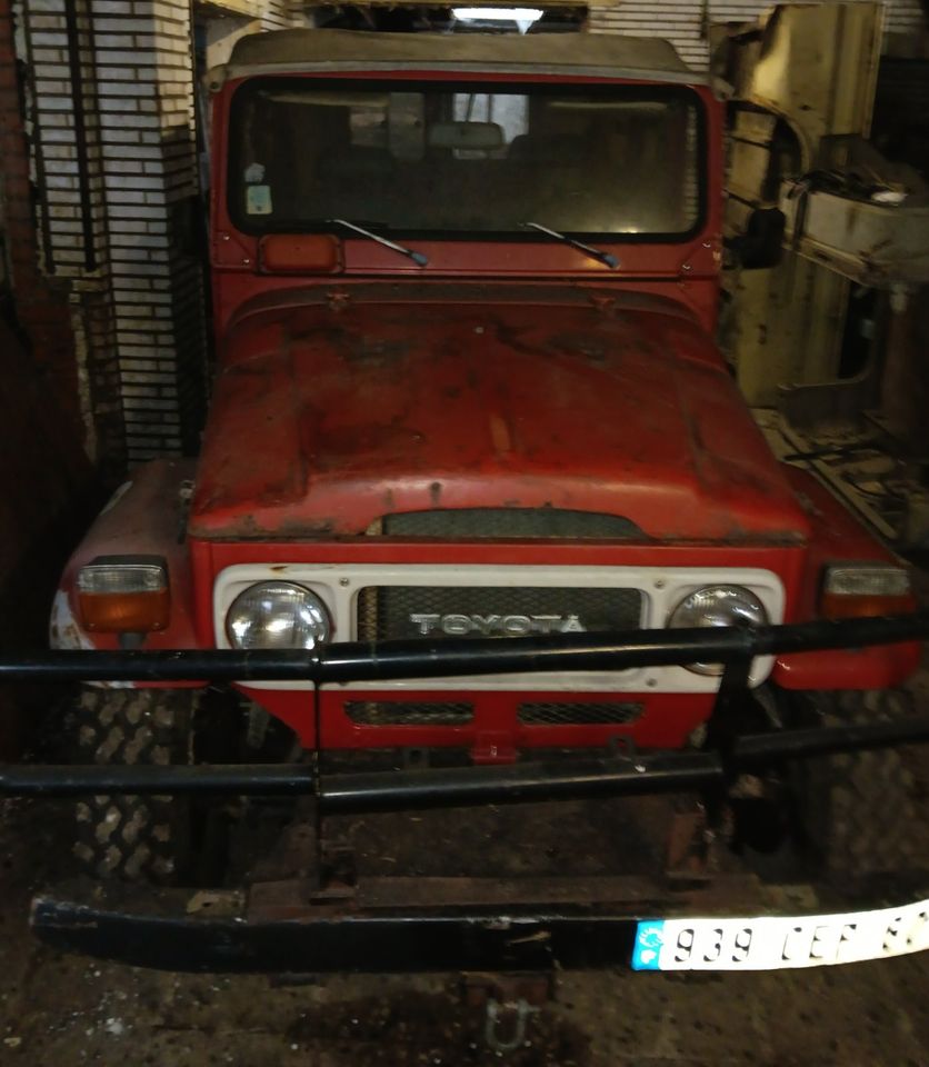 Toyota Landcruiser BJ46   1982 in Gangelt