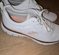 Skechers X Lite gr 41 weiß rose gold Sneaker Damen Hessen - Wetzlar Vorschau