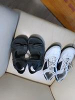 Schuhe Herren 2 Paar Schuhe Sport und Sandalen Gr.44 Nordrhein-Westfalen - Kempen Vorschau