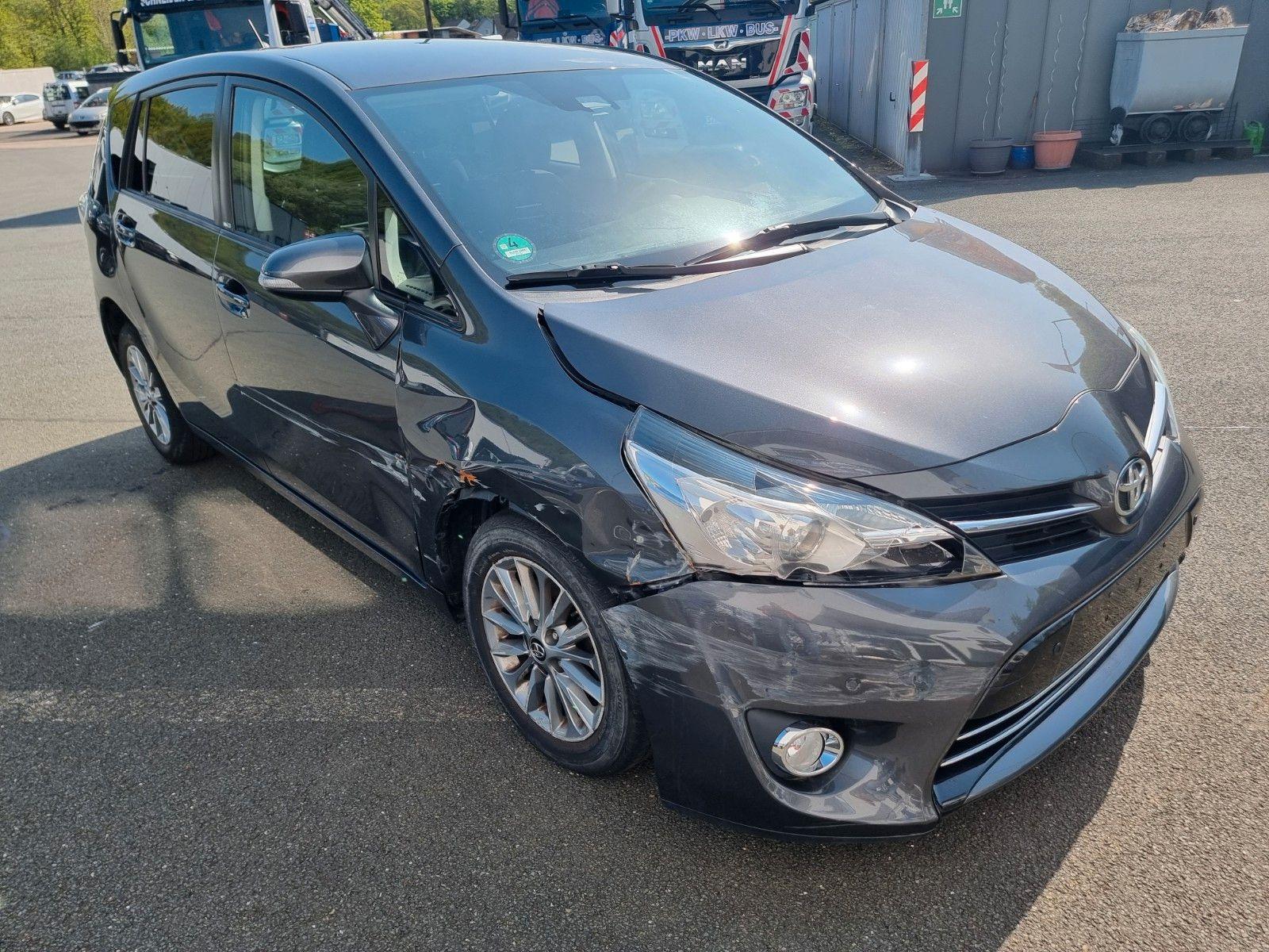 Abbildung des Autos Toyota Verso Edition-S b…