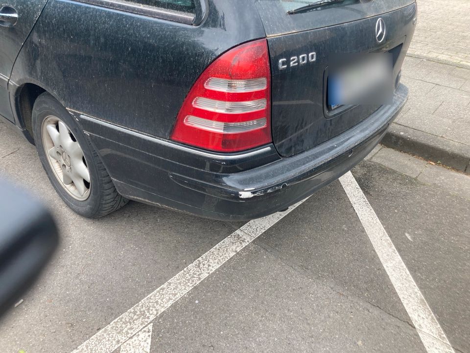 Auto Mercedes in Langerwehe