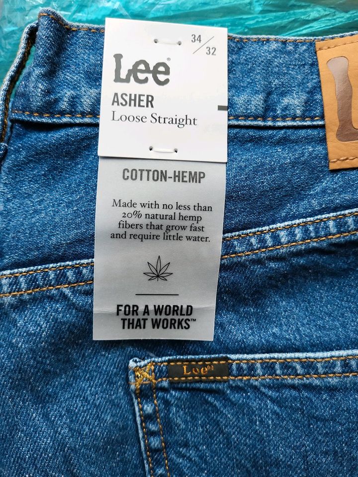 Lee Herren Jeans W34 L32 in Düsseldorf