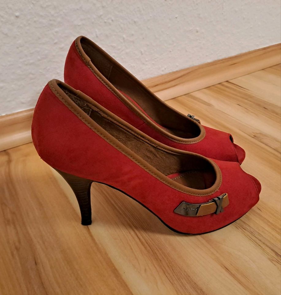 Rote Peeptoes / Pumps in Ammerbuch