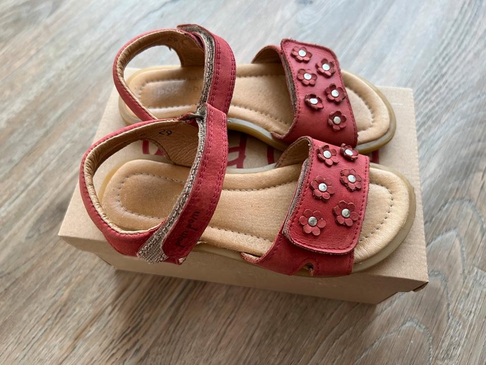Pom Pom Leder Sandalen Gr 29 rot, sehr guter Zustand in Buchholz in der Nordheide