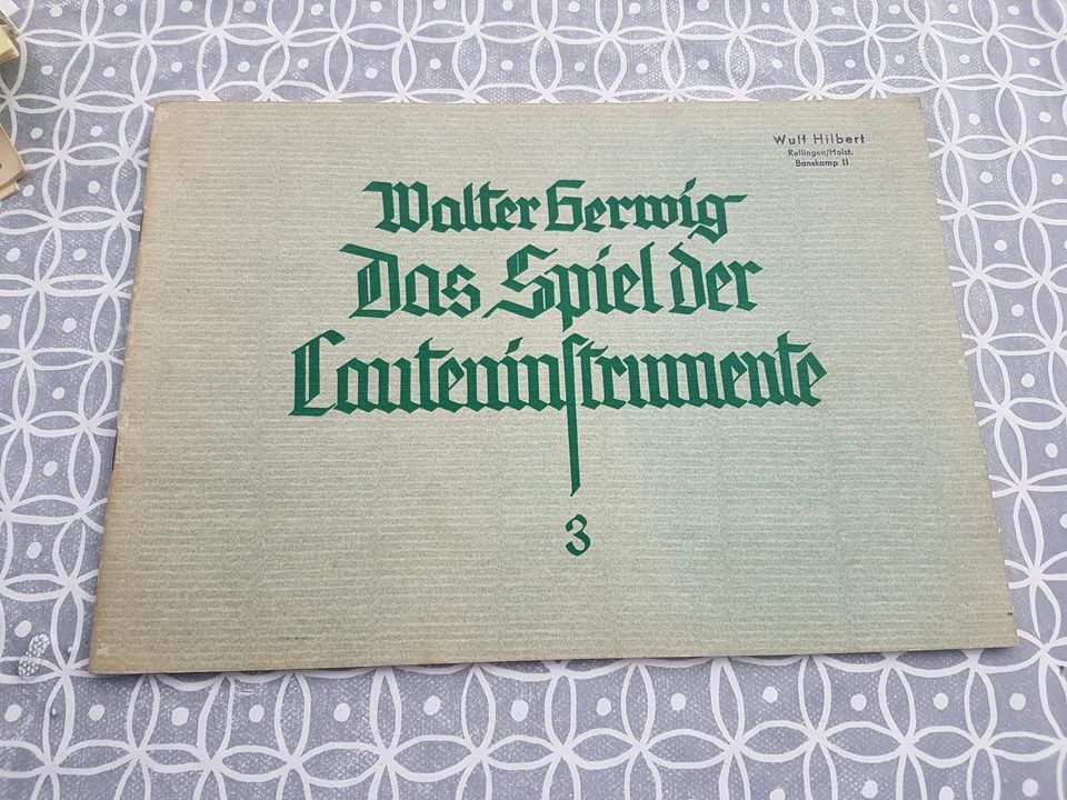 Noten "Das Spiel der Lauteninstrumente 3" von Walter Herwig in Hamburg