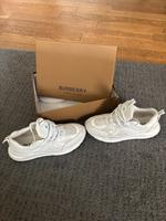 Burberry Sane Sneaker (Gr. 43) Nordrhein-Westfalen - Mettmann Vorschau