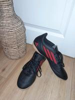 Adidas Hallenschuh Deportivo Gr. 46 Sachsen-Anhalt - Magdeburg Vorschau