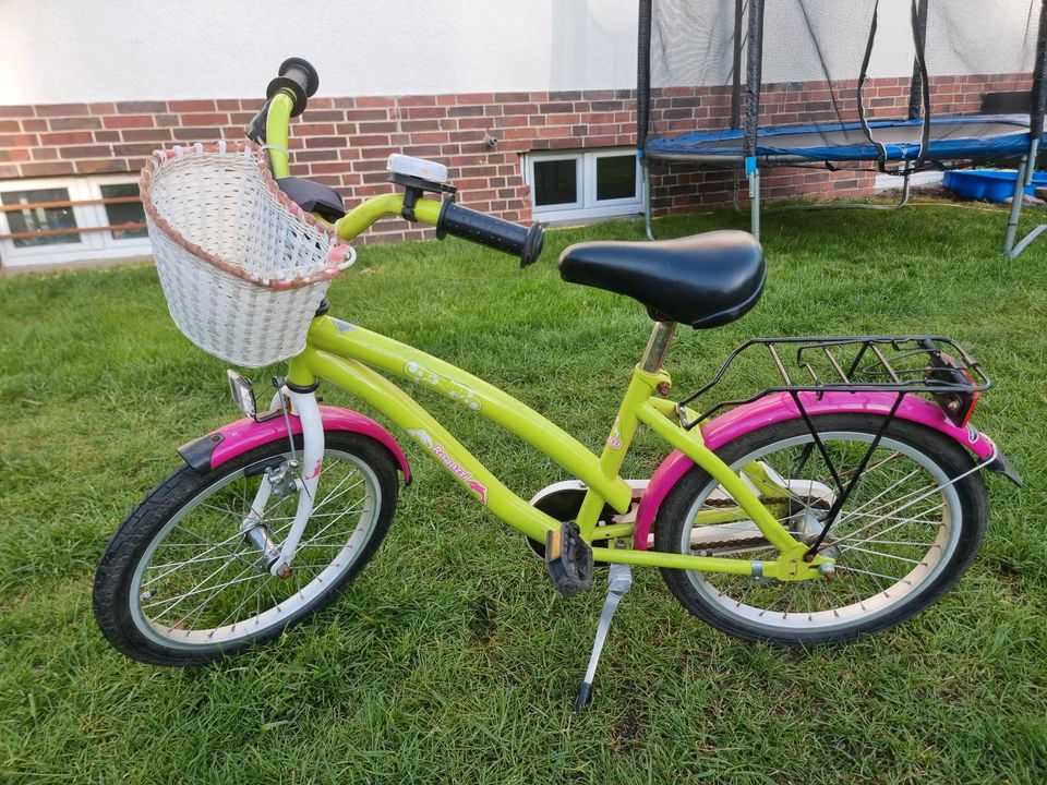 18 Zoll Kinderfahrrad in Berlin