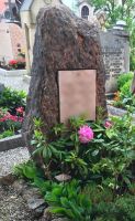 STELE FELSEN STEIN BROCKEN MONOLITH GRABSTEIN FINDLING Bayern - Stephanskirchen Vorschau