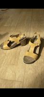 Sommerliche Ledersandalen mit Absatz von Dr. Scholl`s Berlin - Lichterfelde Vorschau