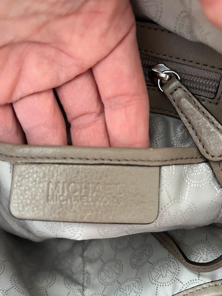 Michael Kors Tasche in Erlangen